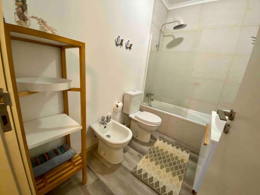 Rocha'S Apartment Remodelado! Na Praia Com Terraco Vila Nova de Gaia Buitenkant foto
