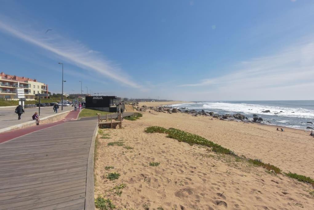 Rocha'S Apartment Remodelado! Na Praia Com Terraco Vila Nova de Gaia Buitenkant foto