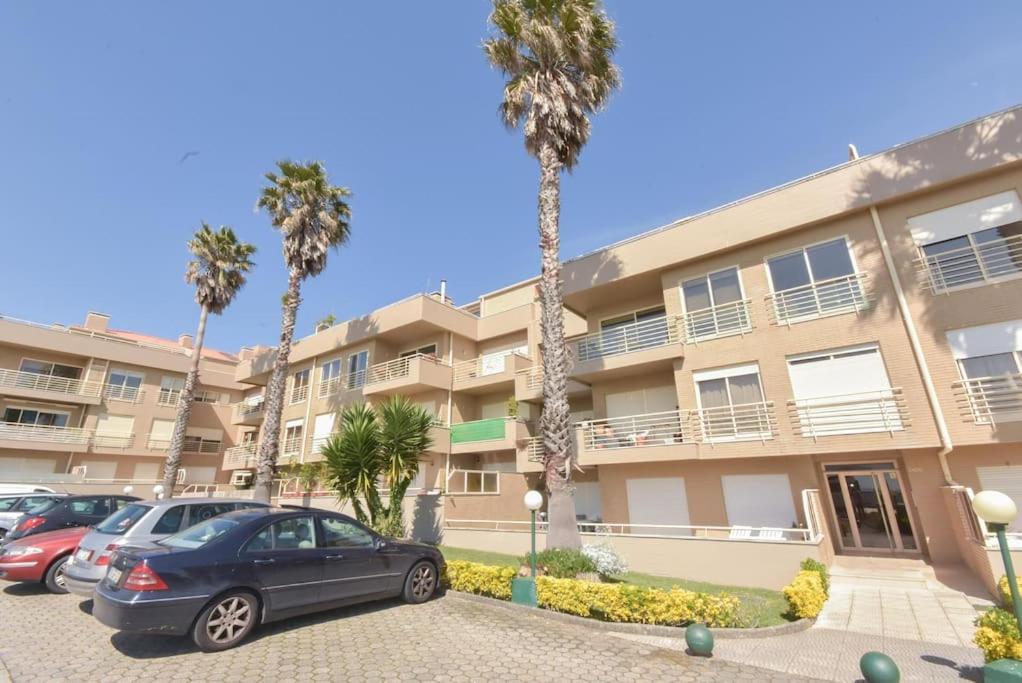 Rocha'S Apartment Remodelado! Na Praia Com Terraco Vila Nova de Gaia Buitenkant foto